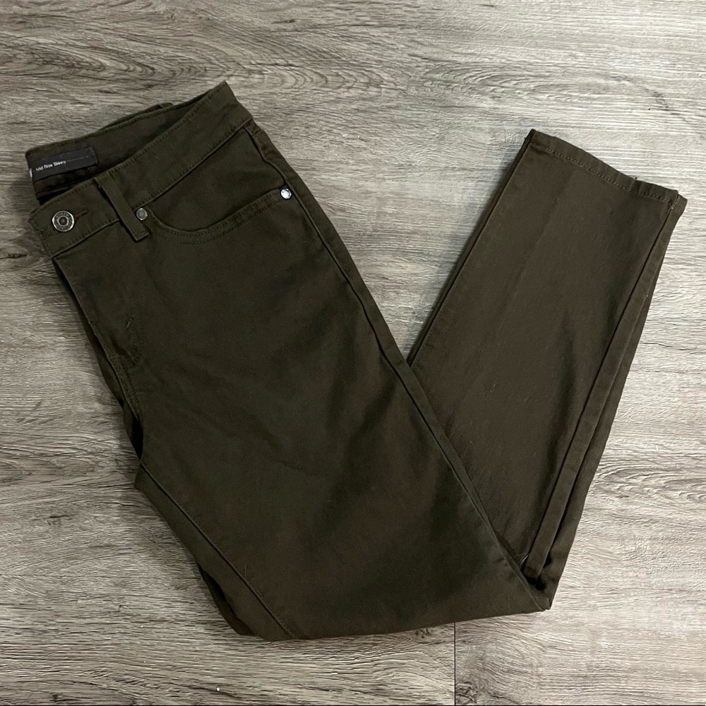 28W x 29L Men’s Levi’s Jeans (NWOT)